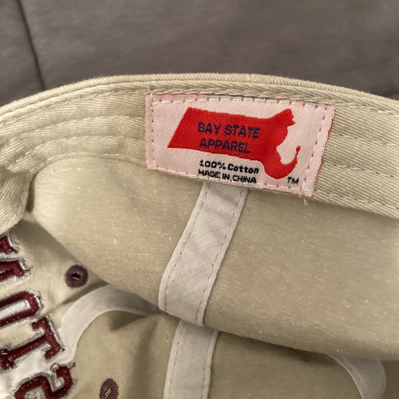 Boston baseball cap - Picture 3 of 4